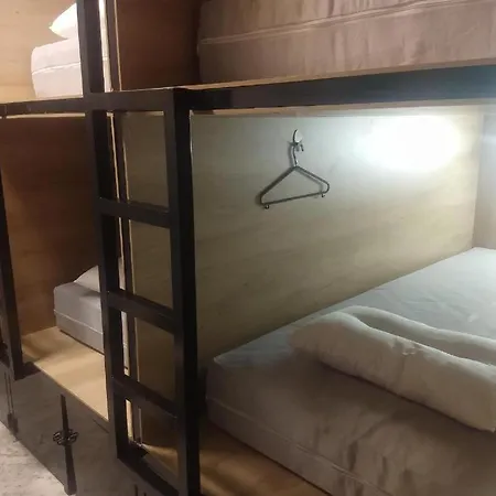 Hippie Гостьовий будинок